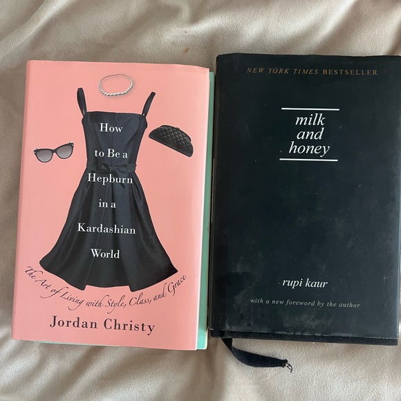 Book bundle - Picture 2 of 3